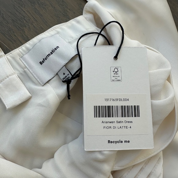 Reformation Arianwen Satin Gown Dress Wedding Bridal Fior Di Latte Sz 4 w/ tags - Picture 4 of 14